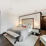 Cmc Apartments